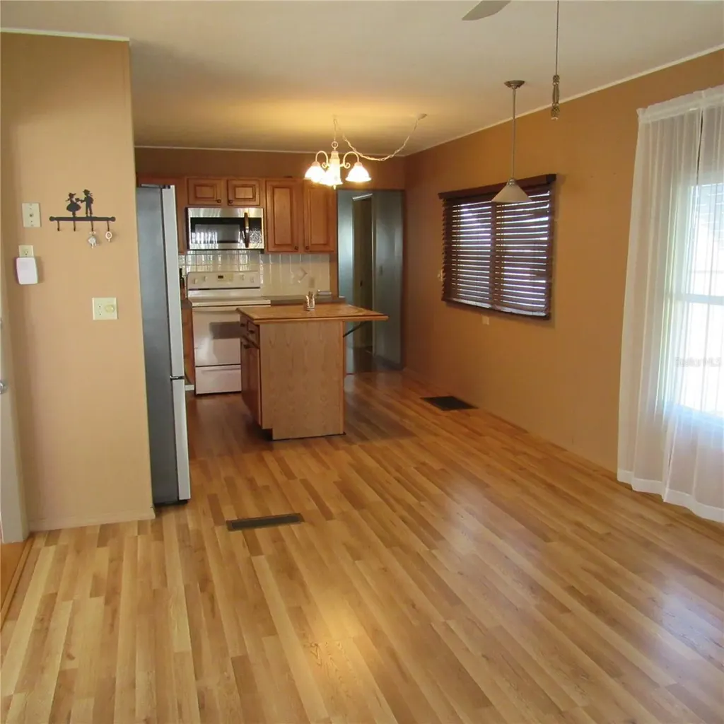 31715 Clayton Street Tavares FL 32778