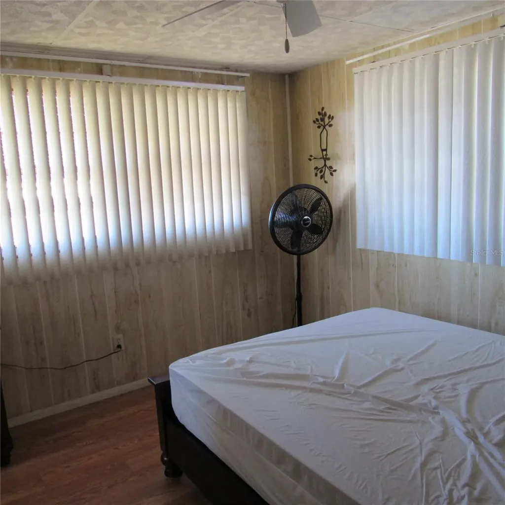 31715 Clayton Street Tavares FL 32778