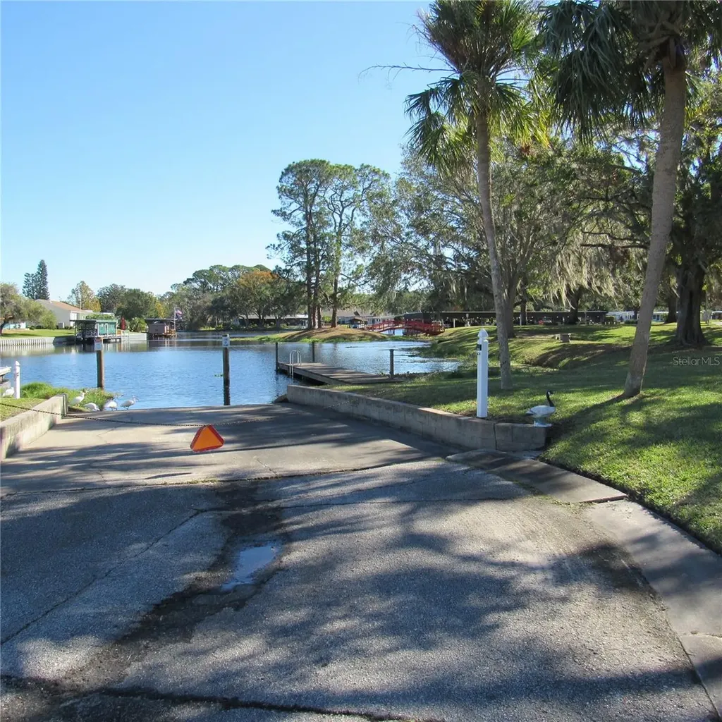 31715 Clayton Street Tavares FL 32778