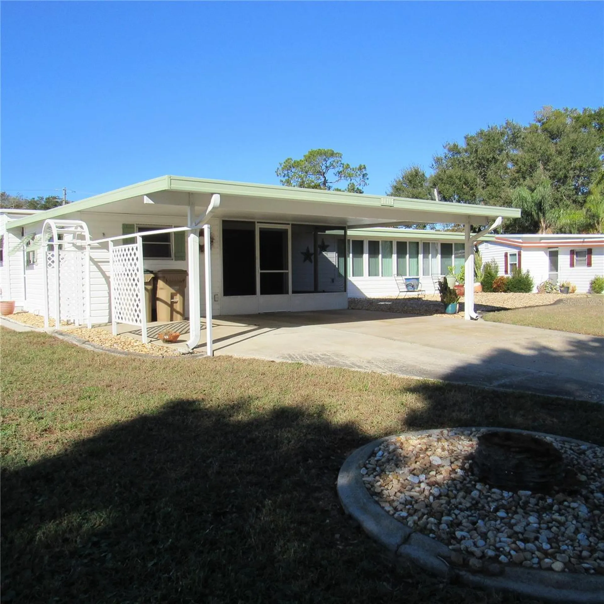 31715 Clayton Street Tavares FL 32778