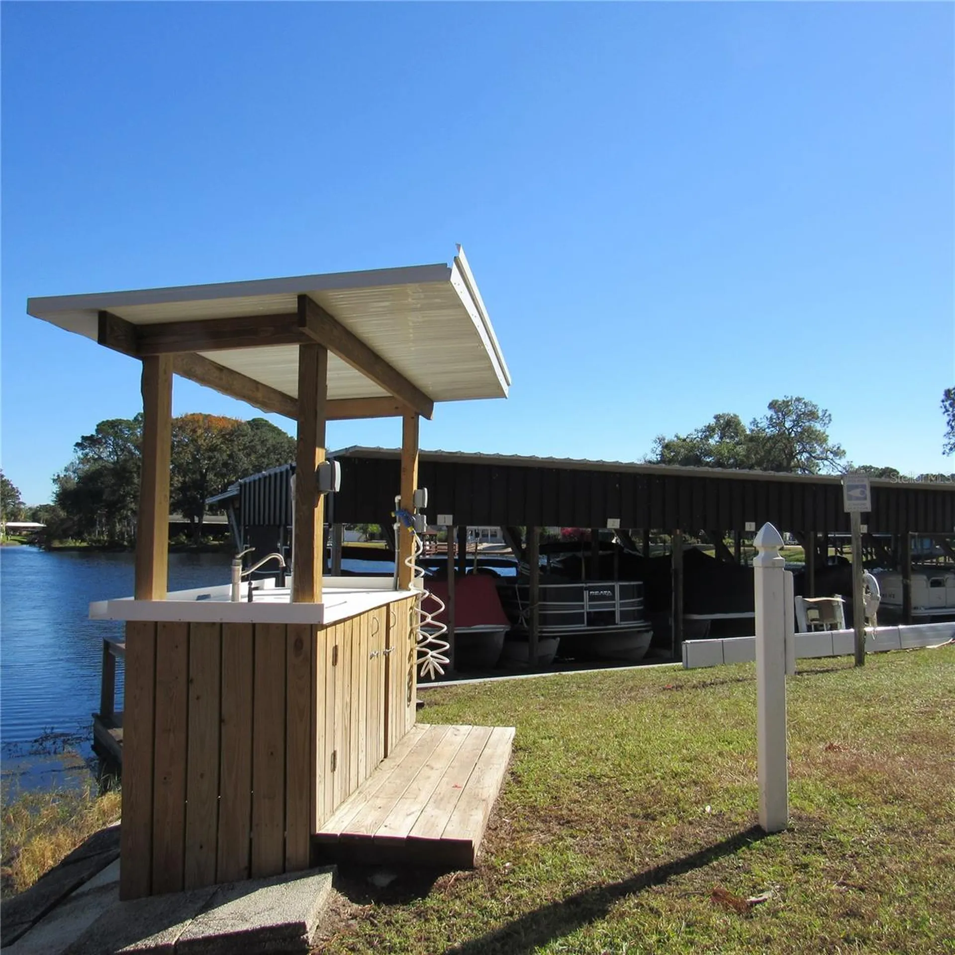 31715 Clayton Street Tavares FL 32778