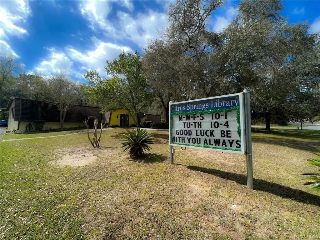 3930 W Fireside Lane Citrus Springs FL 34433
