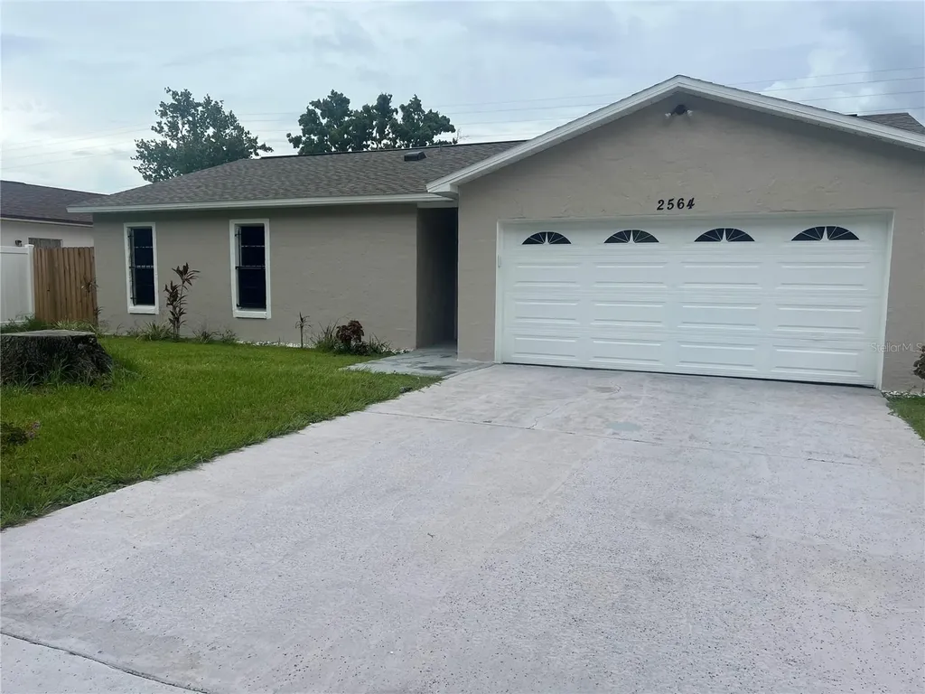 2564 Bluegill Street Orlando FL 32839