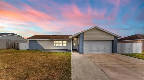 992 Florida Parkway Kissimmee FL 34743