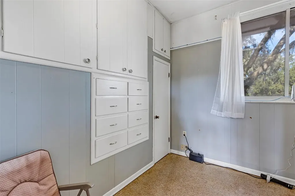 208 NE 70th Street Ocala FL 34479