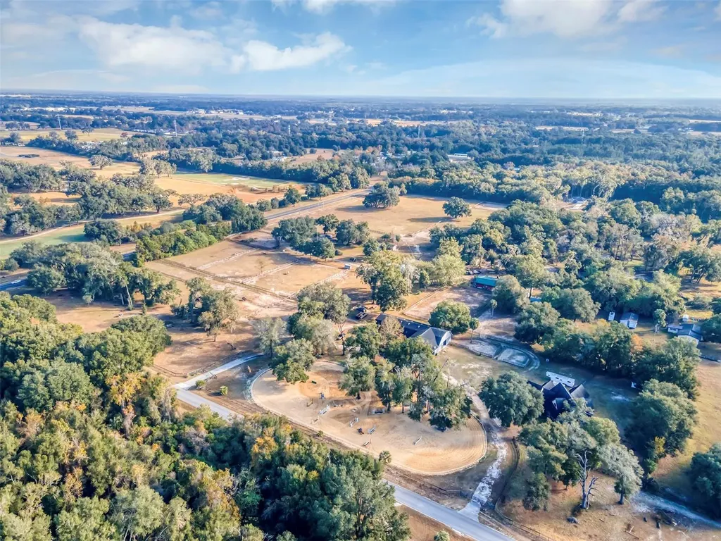 208 NE 70th Street Ocala FL 34479