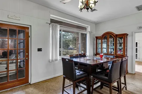 208 NE 70th Street Ocala FL 34479