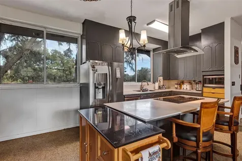 208 NE 70th Street Ocala FL 34479