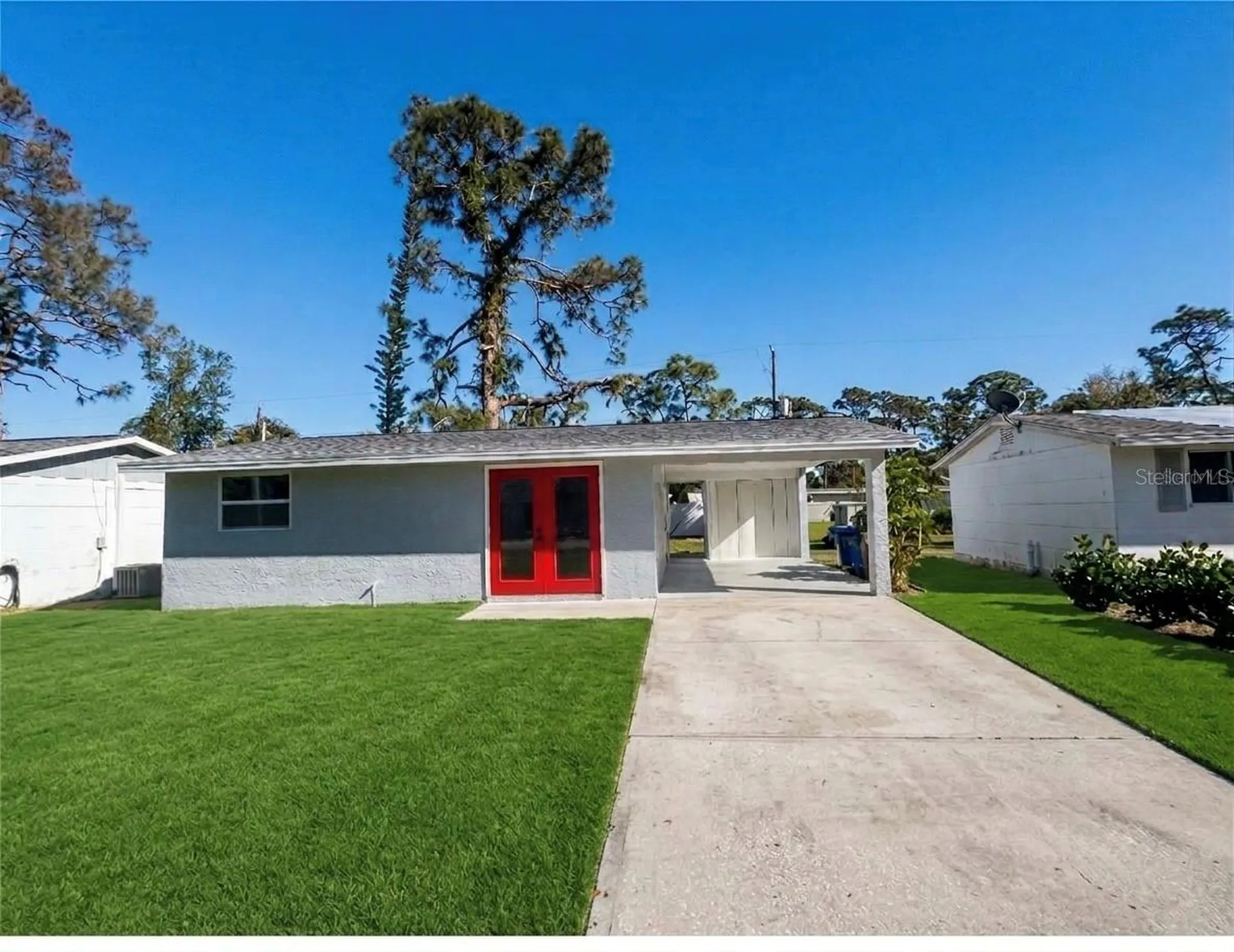 735 Bertrend Street Englewood FL 34223