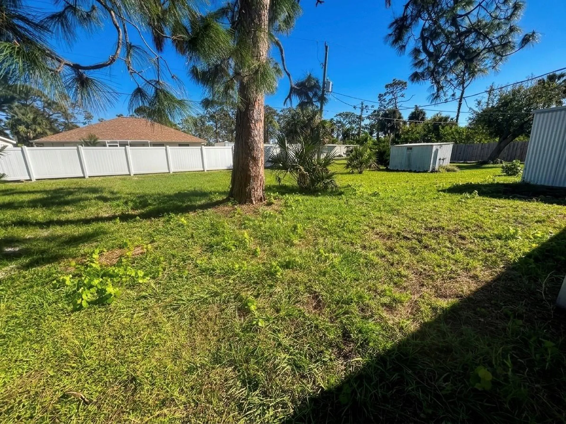 735 Bertrend Street Englewood FL 34223