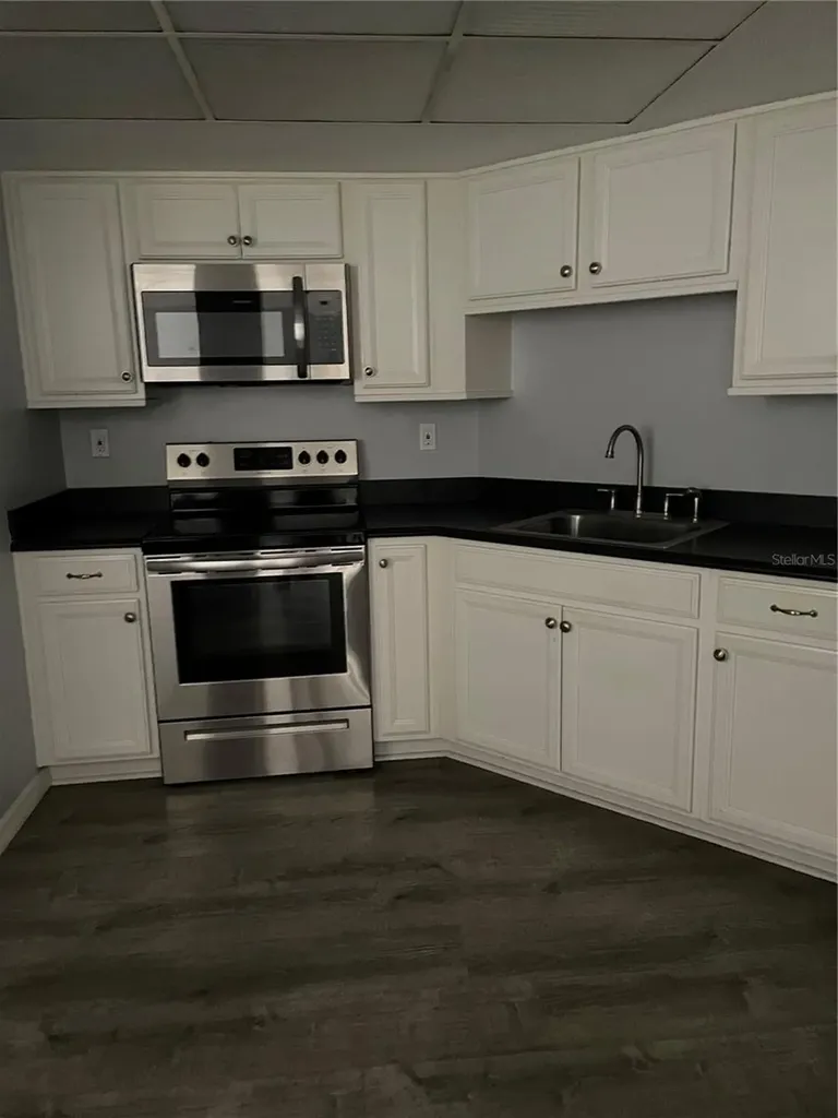6051 Sun Boulevard St Petersburg FL 33715