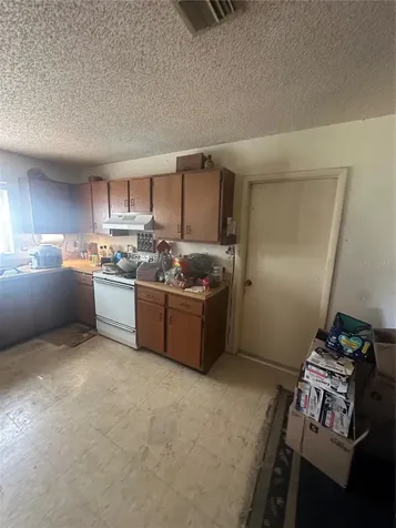 11253 62nd Street N Pinellas Park FL 33782