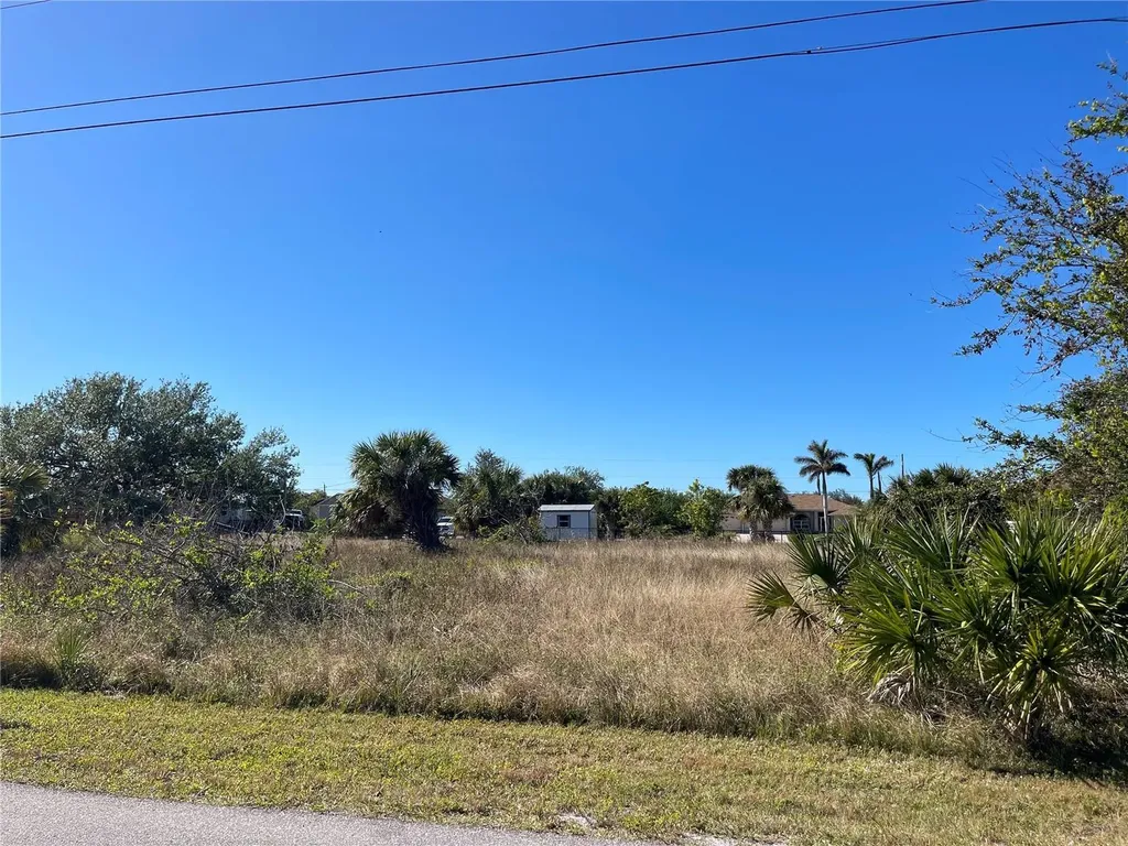 9445 President Circle Port Charlotte FL 33981