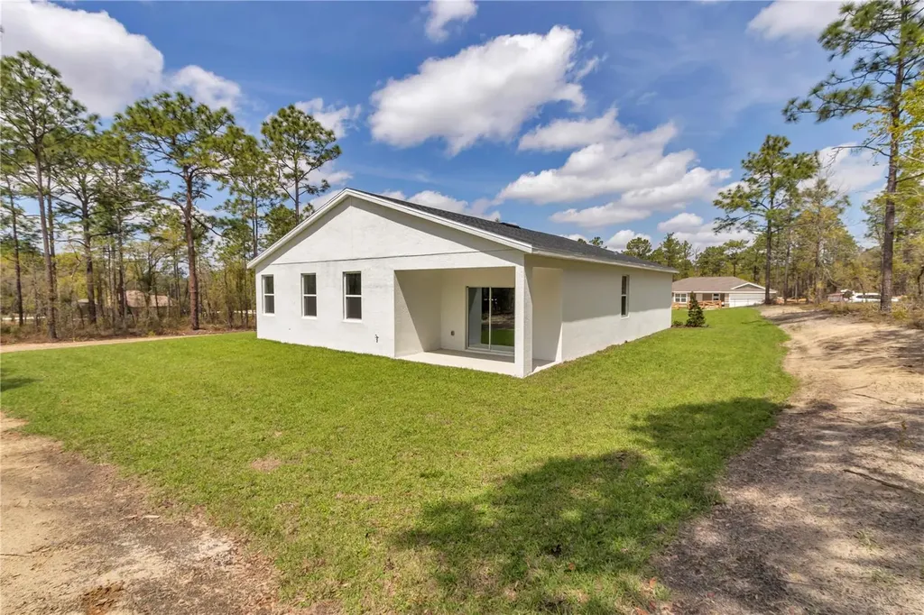 12386 SW 89th Street Dunnellon FL 34432