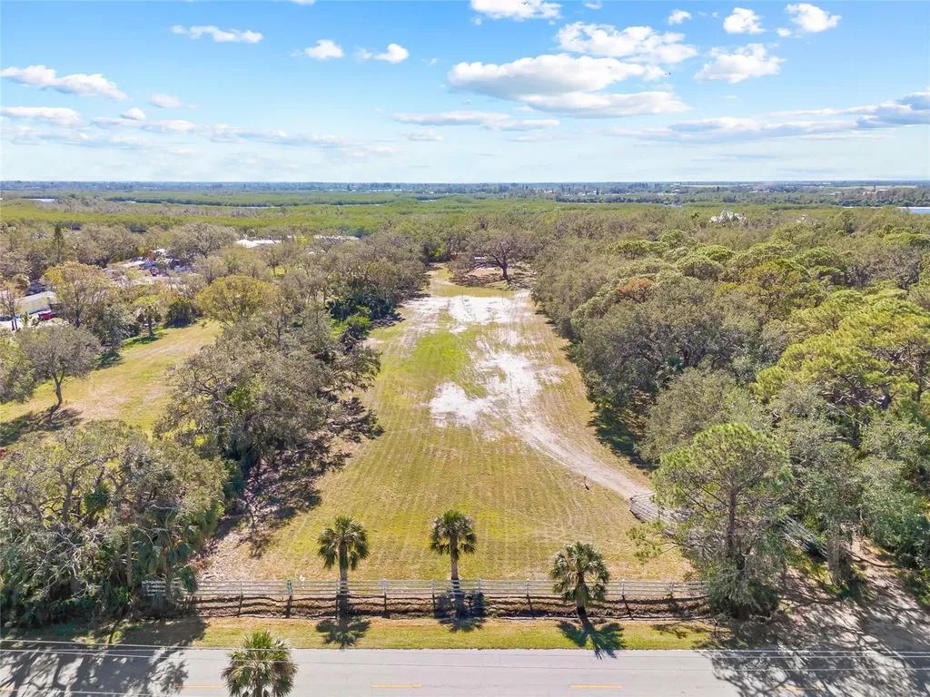 2312 W Shell Point Road Ruskin FL 33570