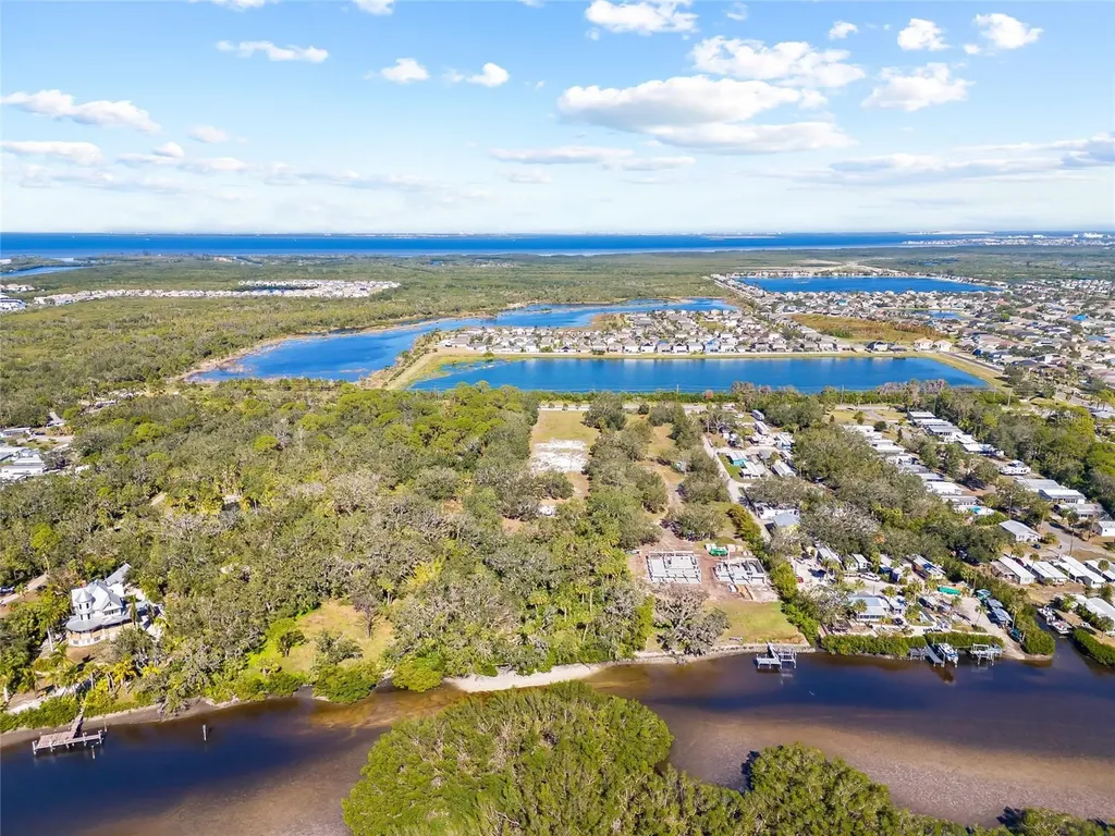 2312 W Shell Point Road Ruskin FL 33570