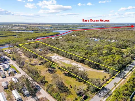 2312 W Shell Point Road Ruskin FL 33570