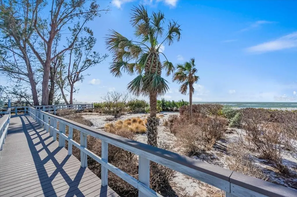 5621 Gulf Of Mexico Drive Longboat Key FL 34228