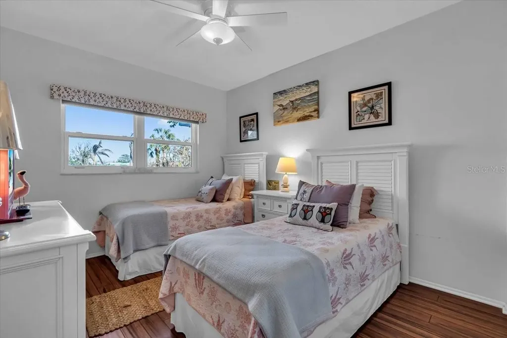 5621 Gulf Of Mexico Drive Longboat Key FL 34228
