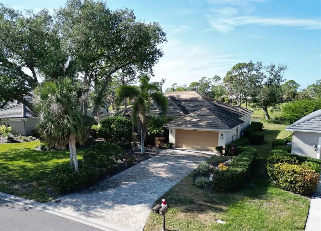 2213 Calusa Lakes Boulevard Nokomis FL 34275