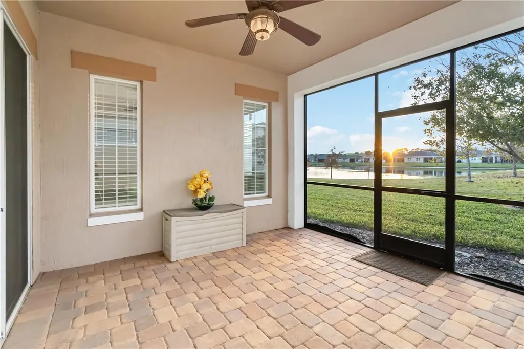 2482 Yellow Brick Road St Cloud FL 34772