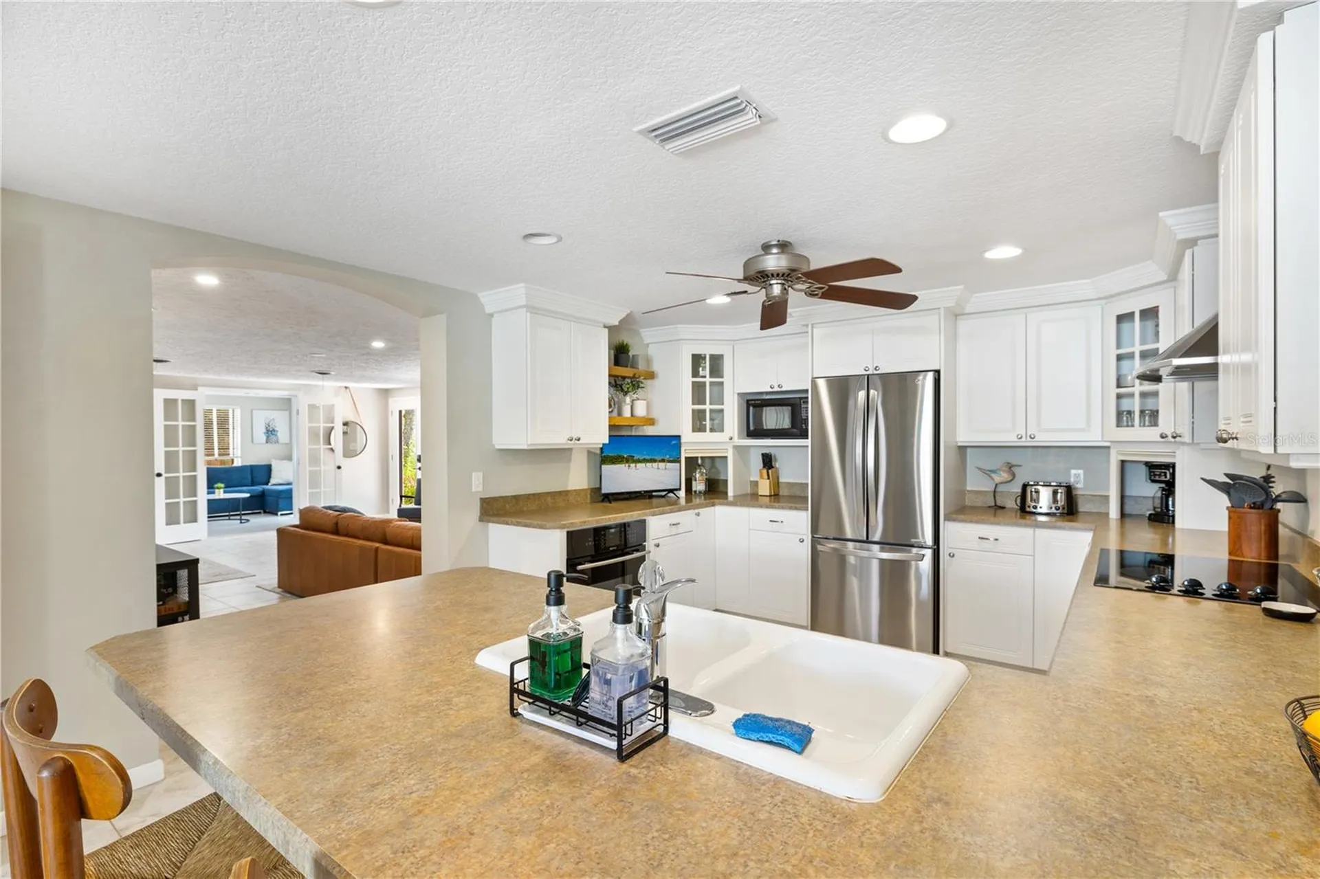 2365 Bay Street Sarasota FL 34237