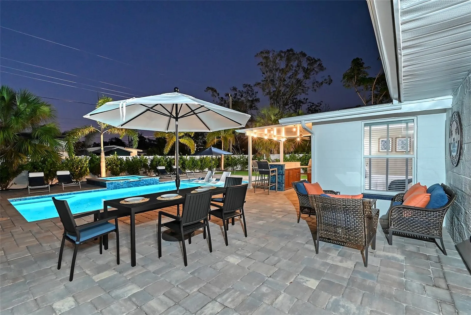 2365 Bay Street Sarasota FL 34237