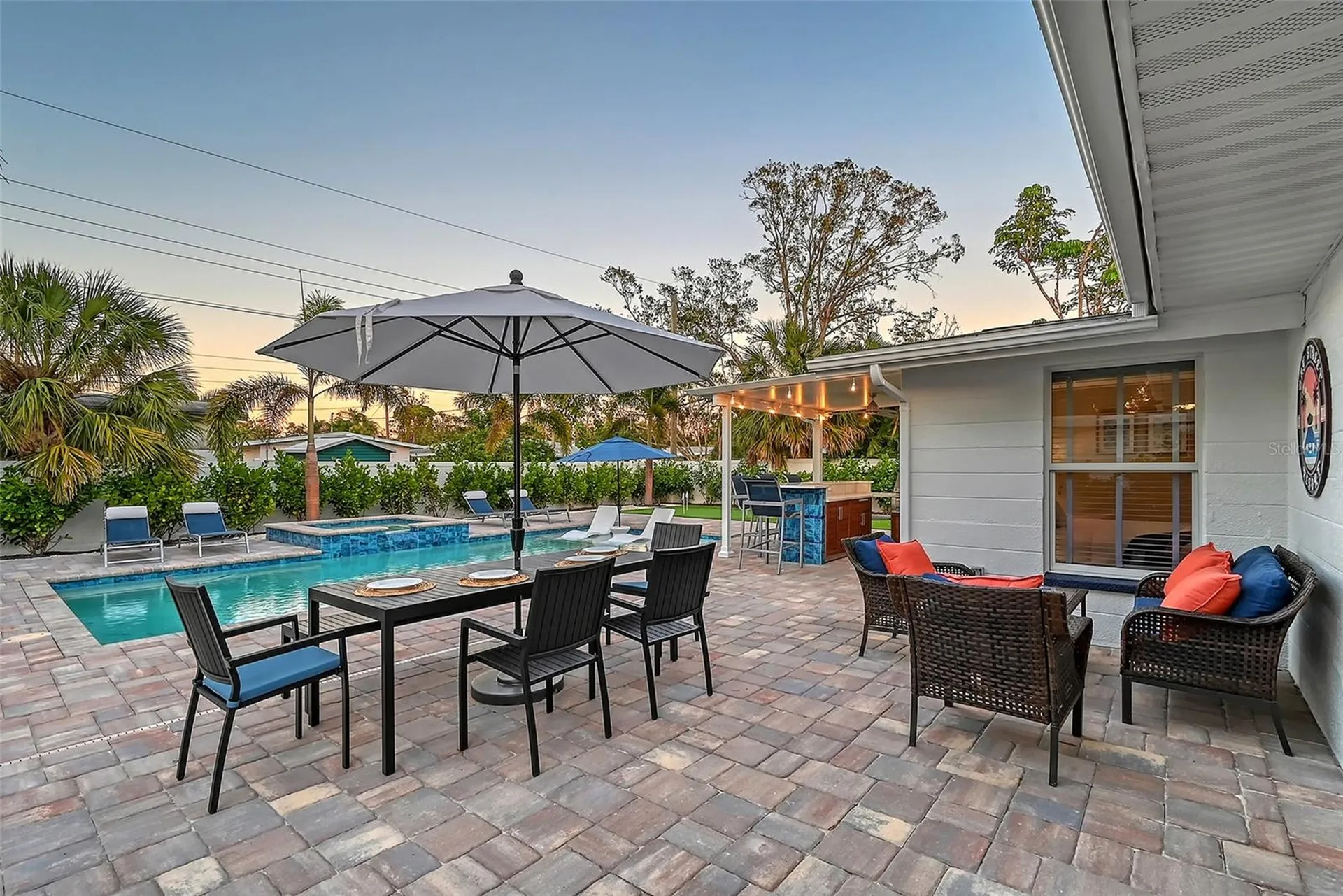 2365 Bay Street Sarasota FL 34237