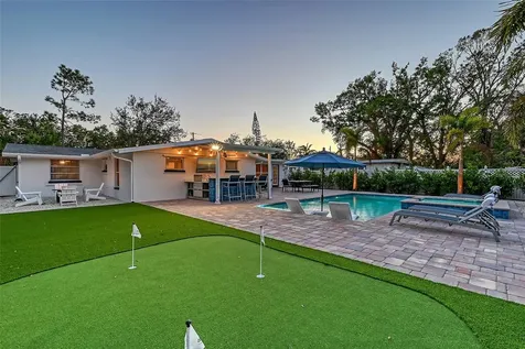 2365 Bay Street Sarasota FL 34237