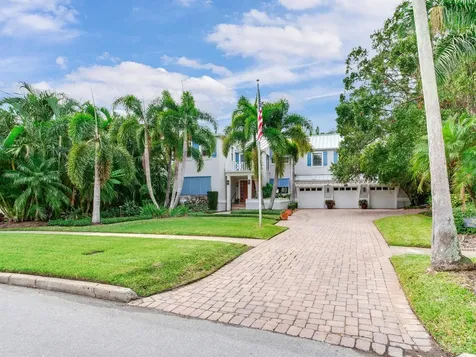 334 Blanca Avenue Tampa FL 33606