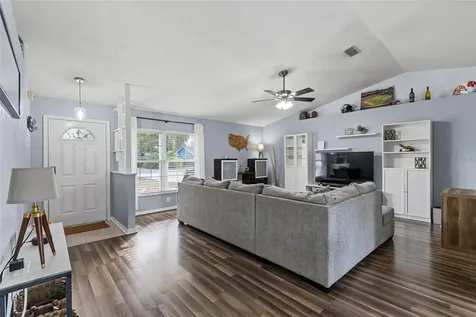 25204 SW 16th Avenue Newberry FL 32669