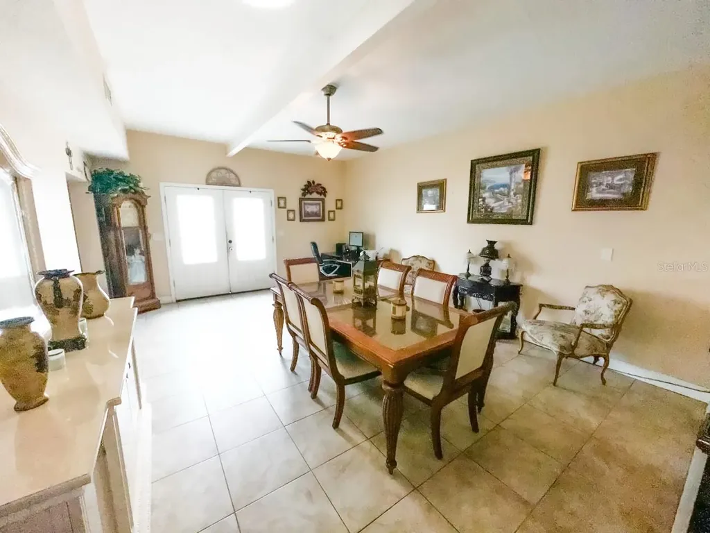 5630 3rd Street W Bradenton FL 34207