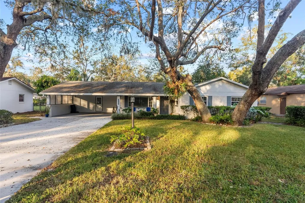 7810 N 53rd Street Tampa FL 33617