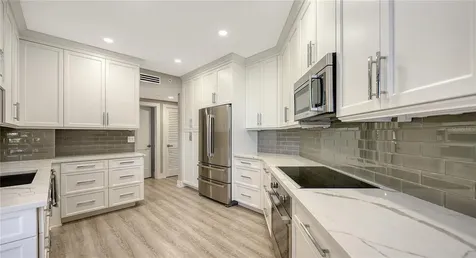 1211 Gulf Of Mexico Drive Longboat Key FL 34228