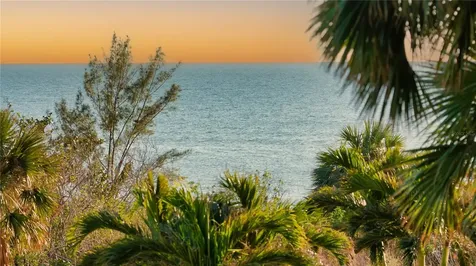 1211 Gulf Of Mexico Drive Longboat Key FL 34228