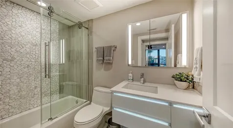 1211 Gulf Of Mexico Drive Longboat Key FL 34228