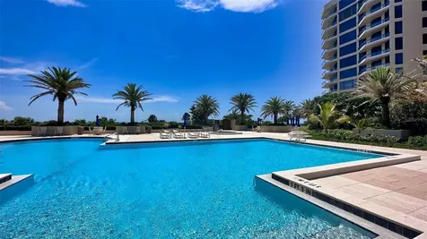 1211 Gulf Of Mexico Drive Longboat Key FL 34228