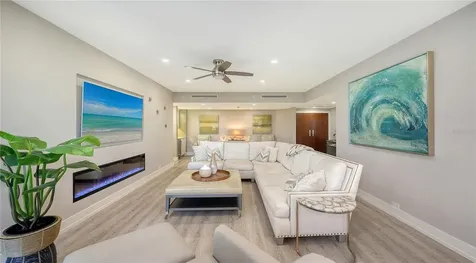 1211 Gulf Of Mexico Drive Longboat Key FL 34228