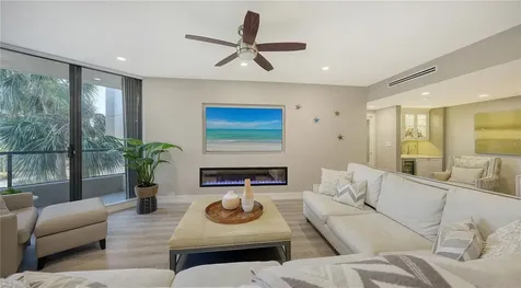 1211 Gulf Of Mexico Drive Longboat Key FL 34228