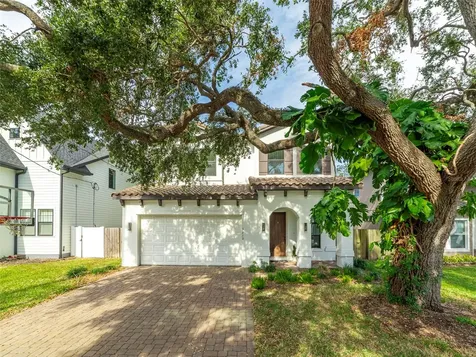 3213 W Cherokee Avenue Tampa FL 33611