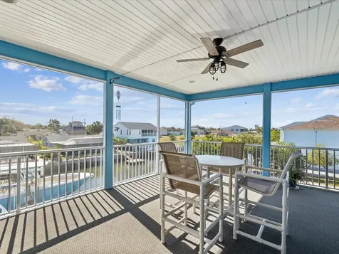 7516 Gulf Way Hudson FL 34667