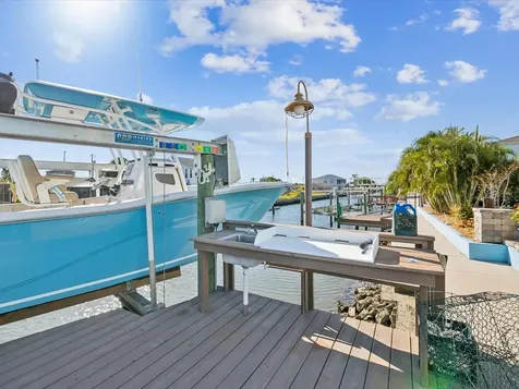 7516 Gulf Way Hudson FL 34667