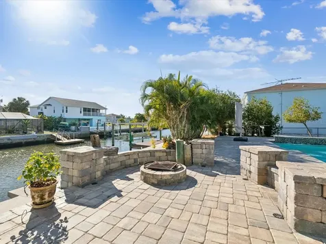 7516 Gulf Way Hudson FL 34667