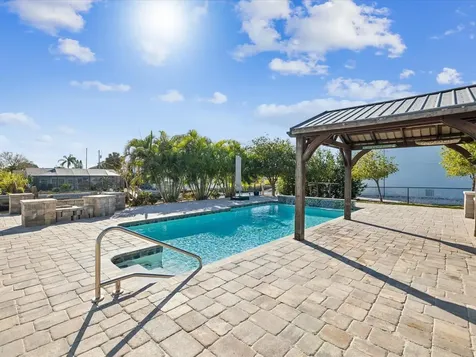 7516 Gulf Way Hudson FL 34667