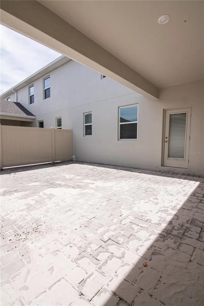 1671 Cross Prairie Parkway Kissimmee FL 34744