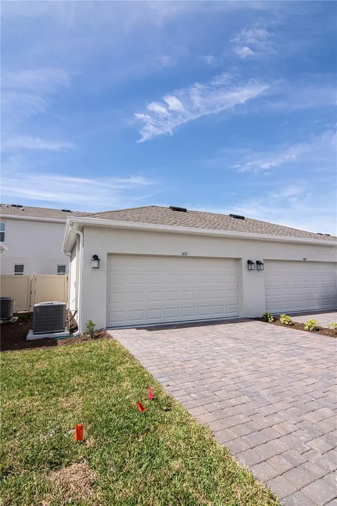 1671 Cross Prairie Parkway Kissimmee FL 34744