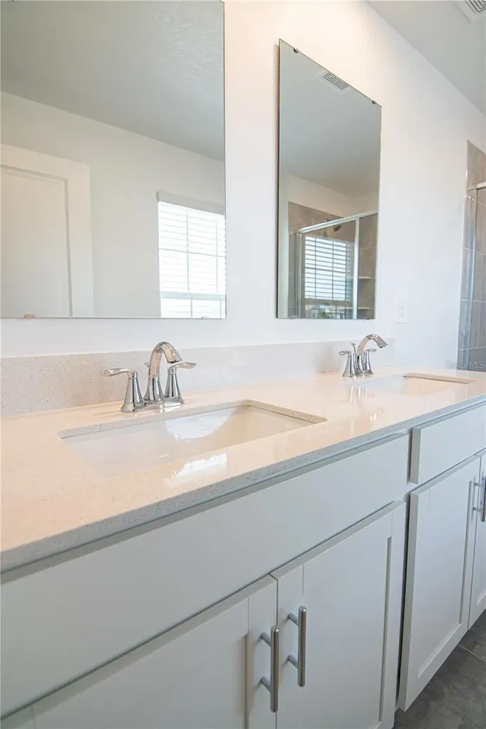 1671 Cross Prairie Parkway Kissimmee FL 34744