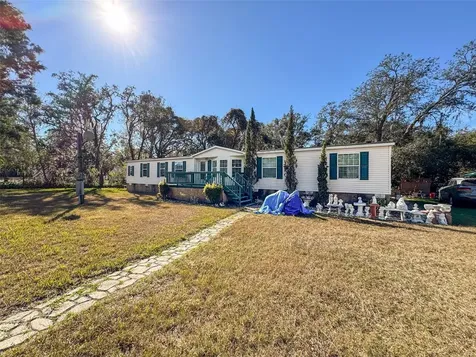 15525 & 15527 Shady Hills Road Shady Hills FL 34610