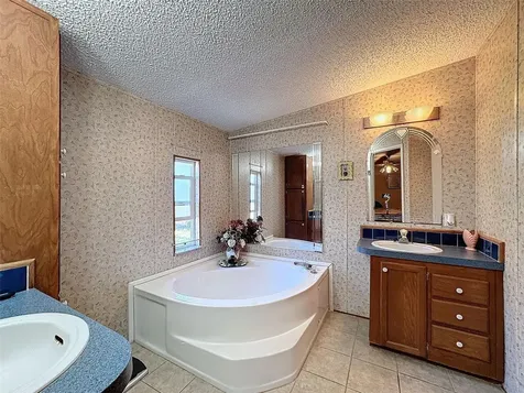 15525 & 15527 Shady Hills Road Shady Hills FL 34610