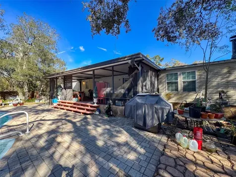 15525 & 15527 Shady Hills Road Shady Hills FL 34610